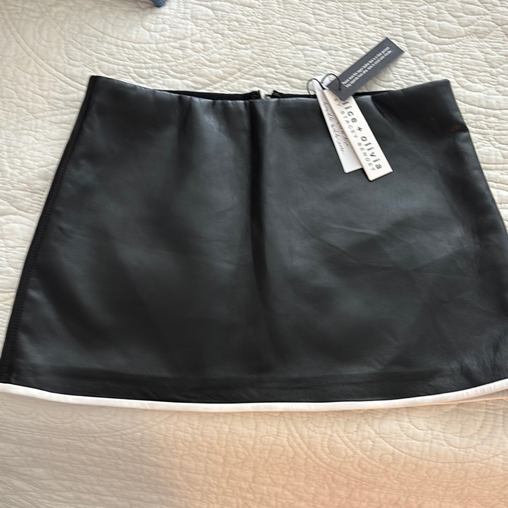 Alice + Olivia Black and White Mini Pencil Skirt Night Out